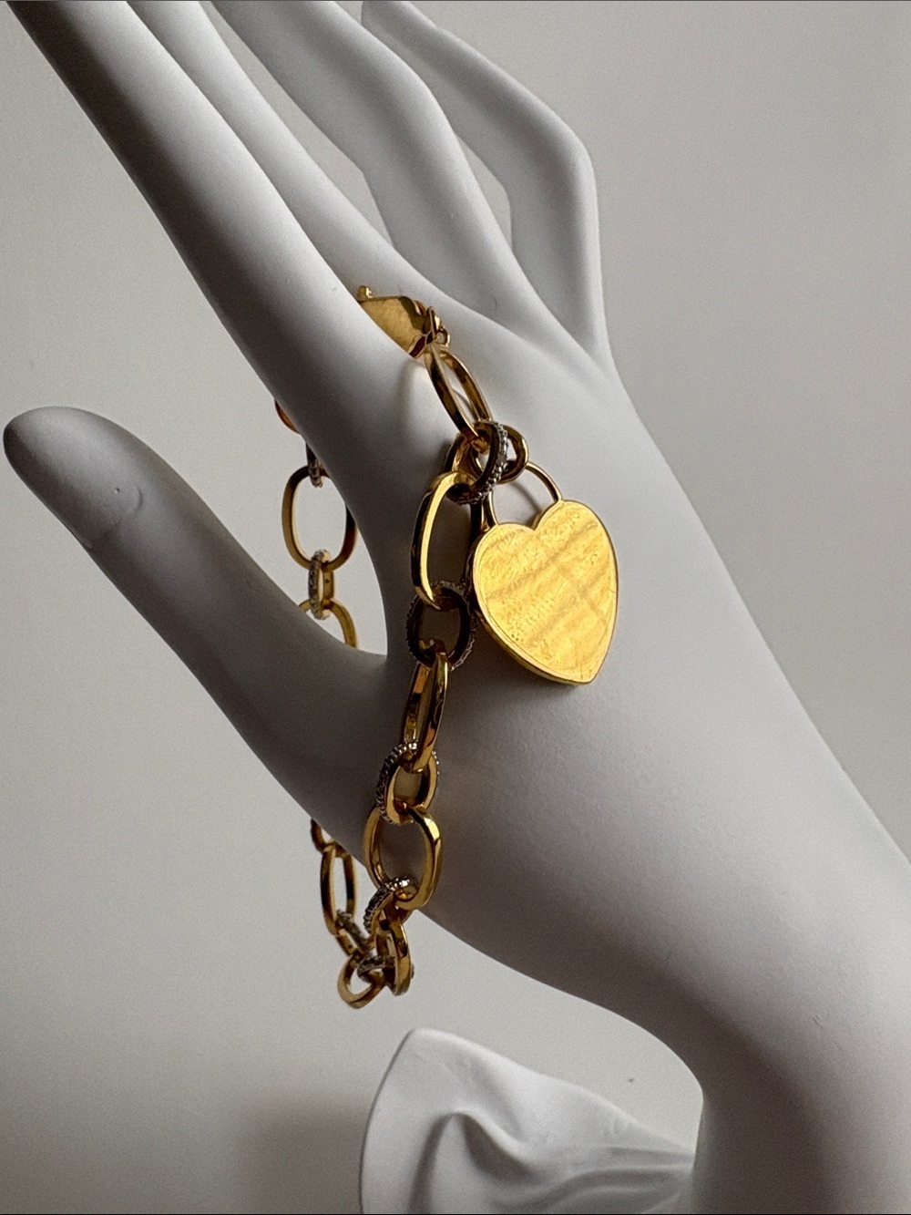 Gold Heart Charm with Alternating Pave Link Bracelet - Picture 2 of 5